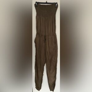 Etam Women’s Strapless Olive Crinkle  Jumpsuit - No Size PTP 12” - Great Cond.